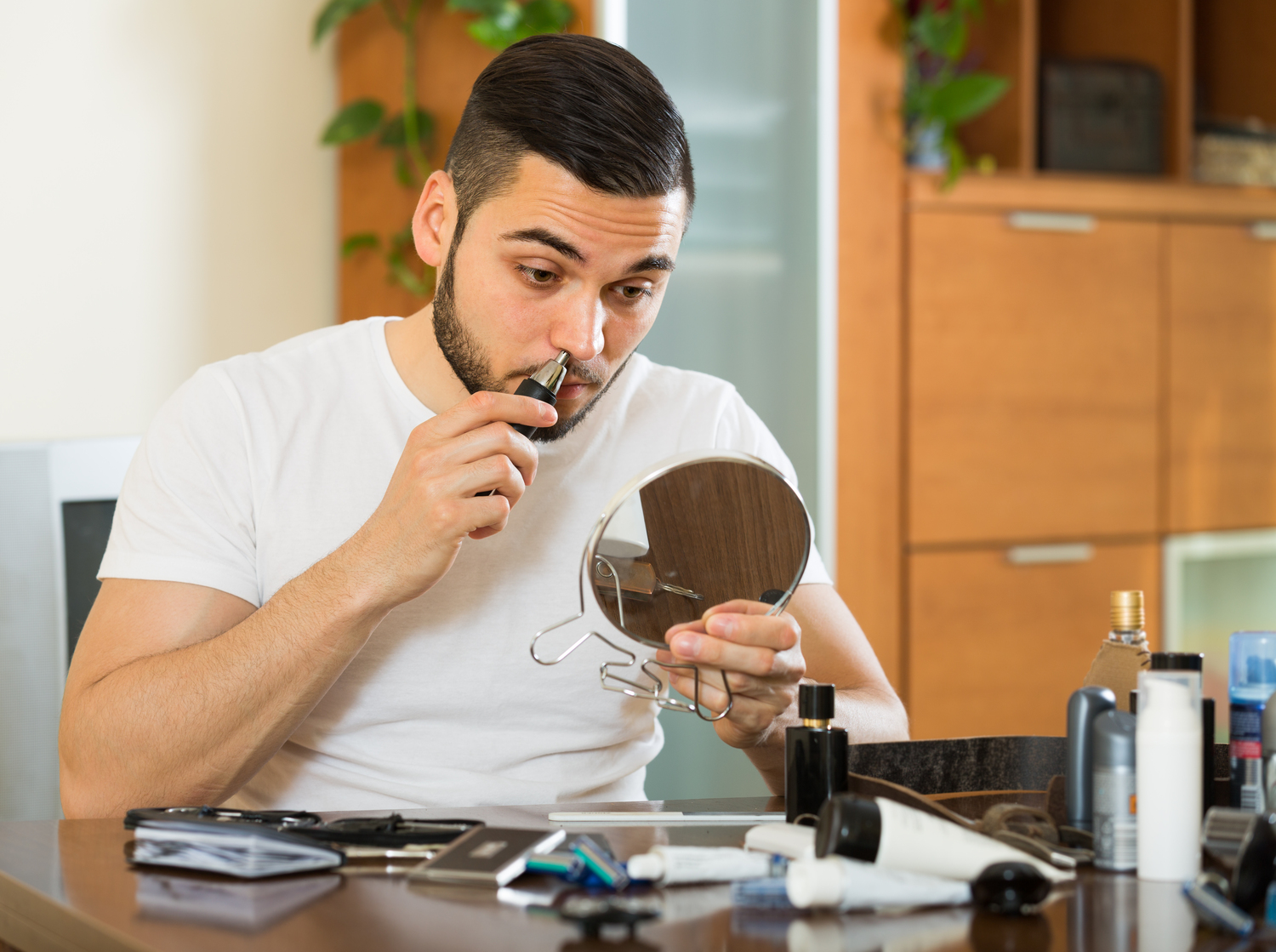 Traditional Hair Removal Techniques for Men