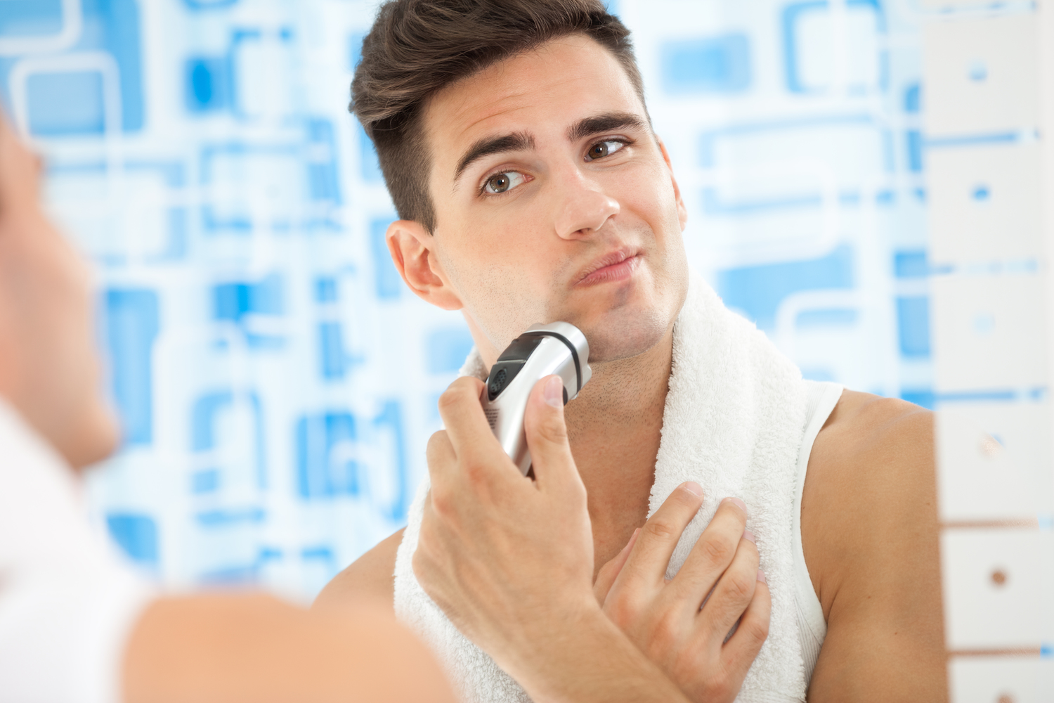 Alternative Hair Removal Techniques for Men